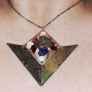 *HANDMADE* Sodalite & Pyrite Resin Necklace 🗝